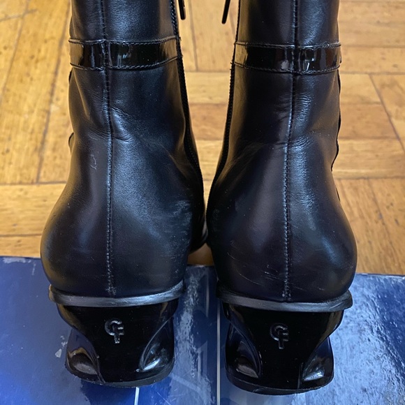 Black leather ankle boots - Picture 4 of 10